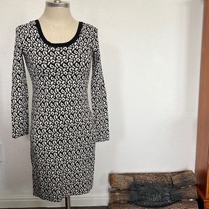 BANANA REPUBLIC Stretch Knit Sweater Dress size S